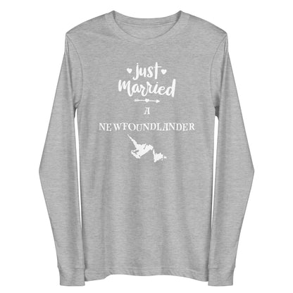 Just Married a Newfoundlander Long Sleeve